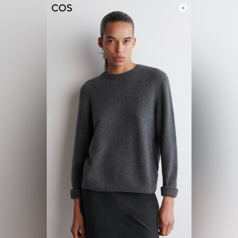 COS Cashmere Crewneck Sweater
